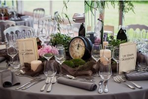 Mariage steampunk décoration de table - photo Raphael Melka