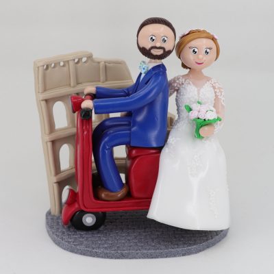 Figurines de mariage en Vespa / Wedding cake topper en Vespa