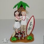 couple de voyageur surfeur