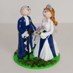 Figurines de mariage, en tenue médiévale fantastique